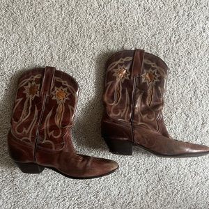 Short brown cowboy boots